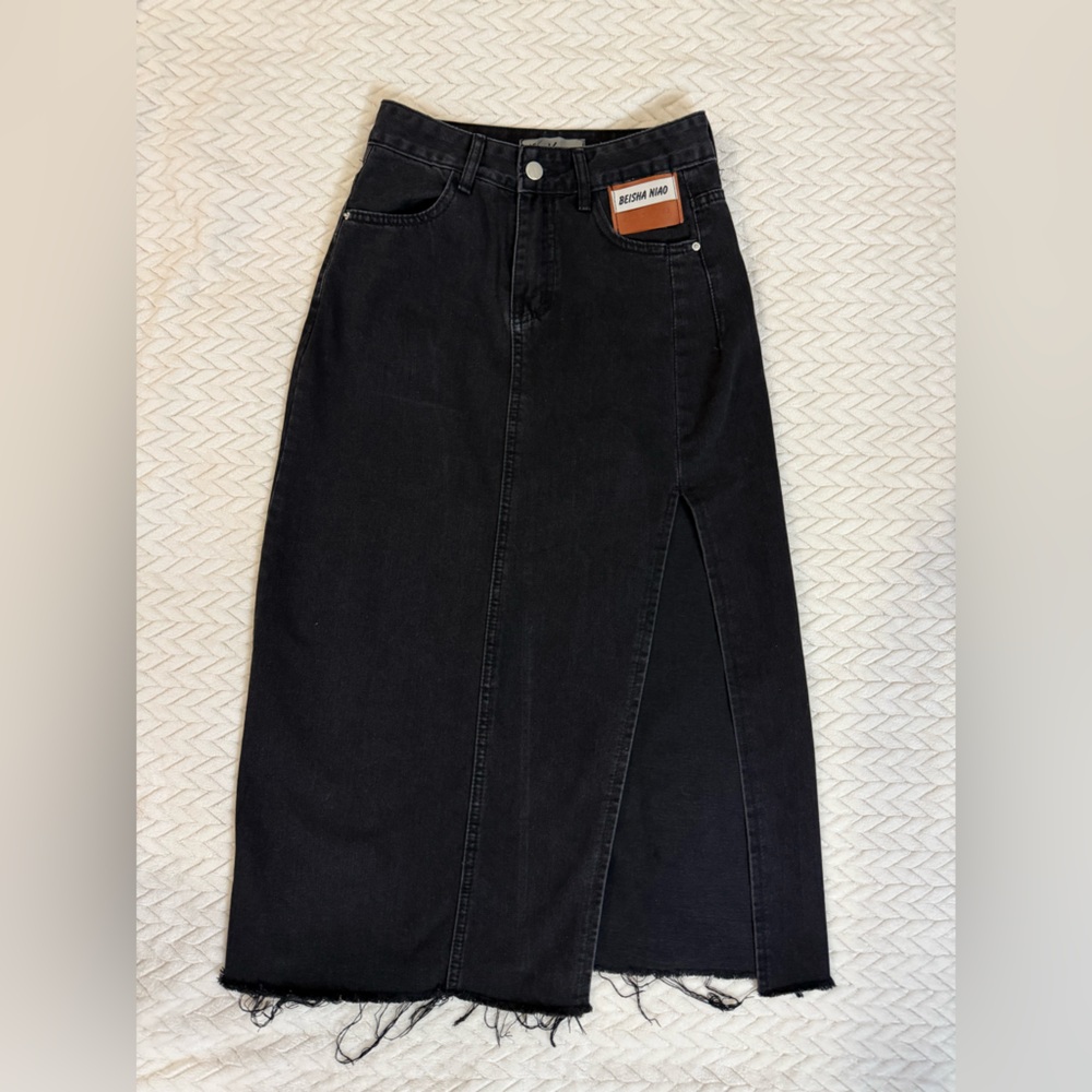 Black skirt Jeans